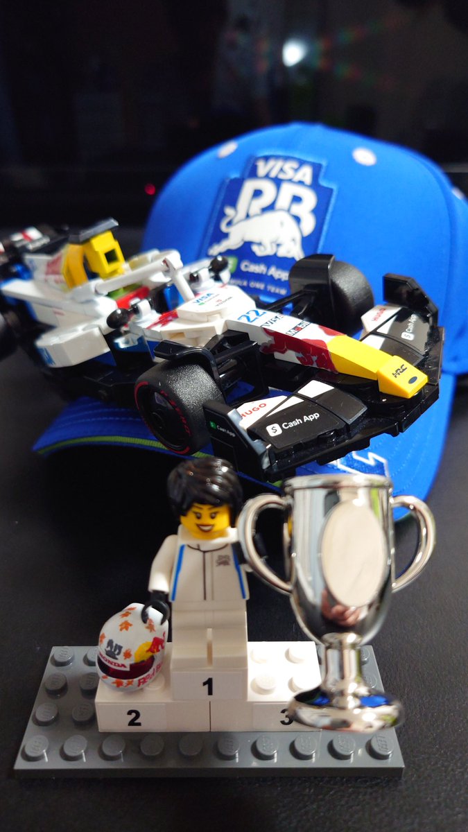 itouhiroto's tweet photo. redbullに移籍しても良いけど、日本GPがこんな結果でも許す!
I'm fine with him moving to Red Bull, but I'll forgive him even if the Japanese GP results were like this!
#角田裕毅
#YukiTsunoda
#legospeed
#lego
#RacingBulls
#RB02 https://t.co/1Stq5PFgLl