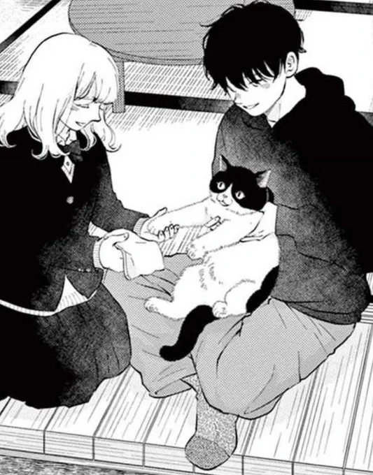 今回のお気に入りの1コマ…。寒い季節になって、部屋に上がるために足を拭いてもらうぼん太。 