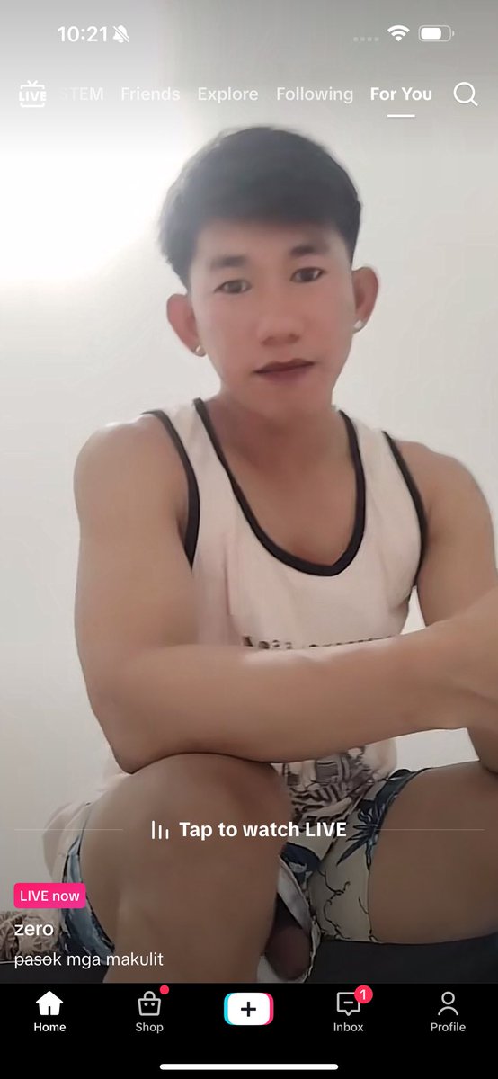 TorresRush's tweet photo. ANG LALA SA TIKTOK LIVE https://t.co/g1vcuUo9q2