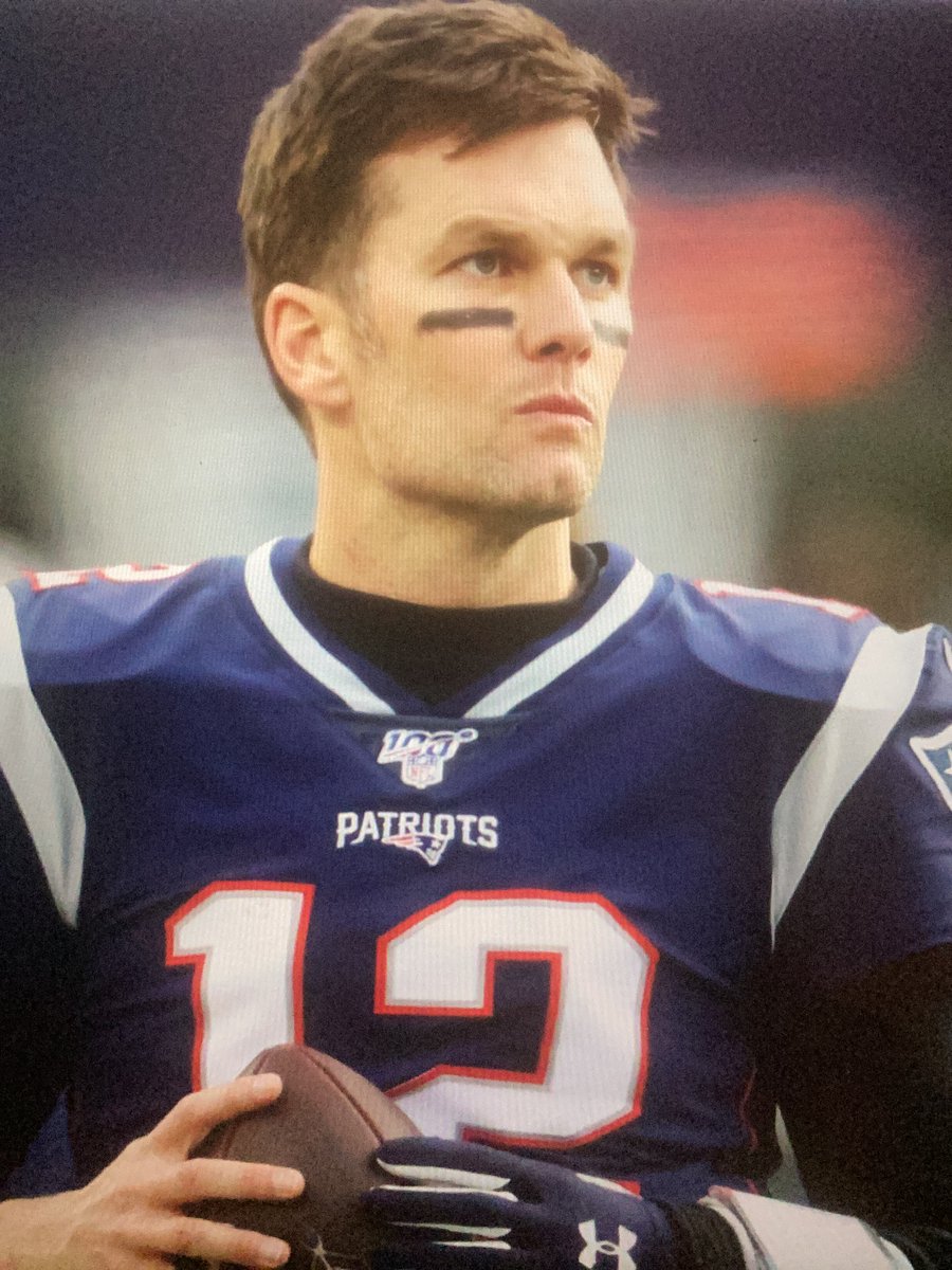 Who is YOUR favorite NFL player of all time?🧐🔥