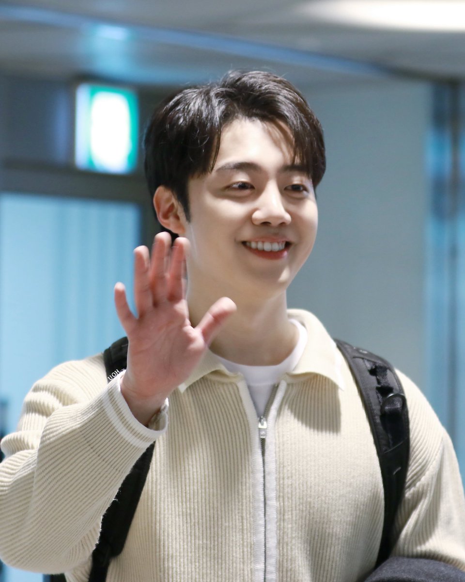 qkrdbdo's tweet photo. 250319 신창용의 뮤직 라운지 퇴근길
#길병민 https://t.co/Ng01tlfenO