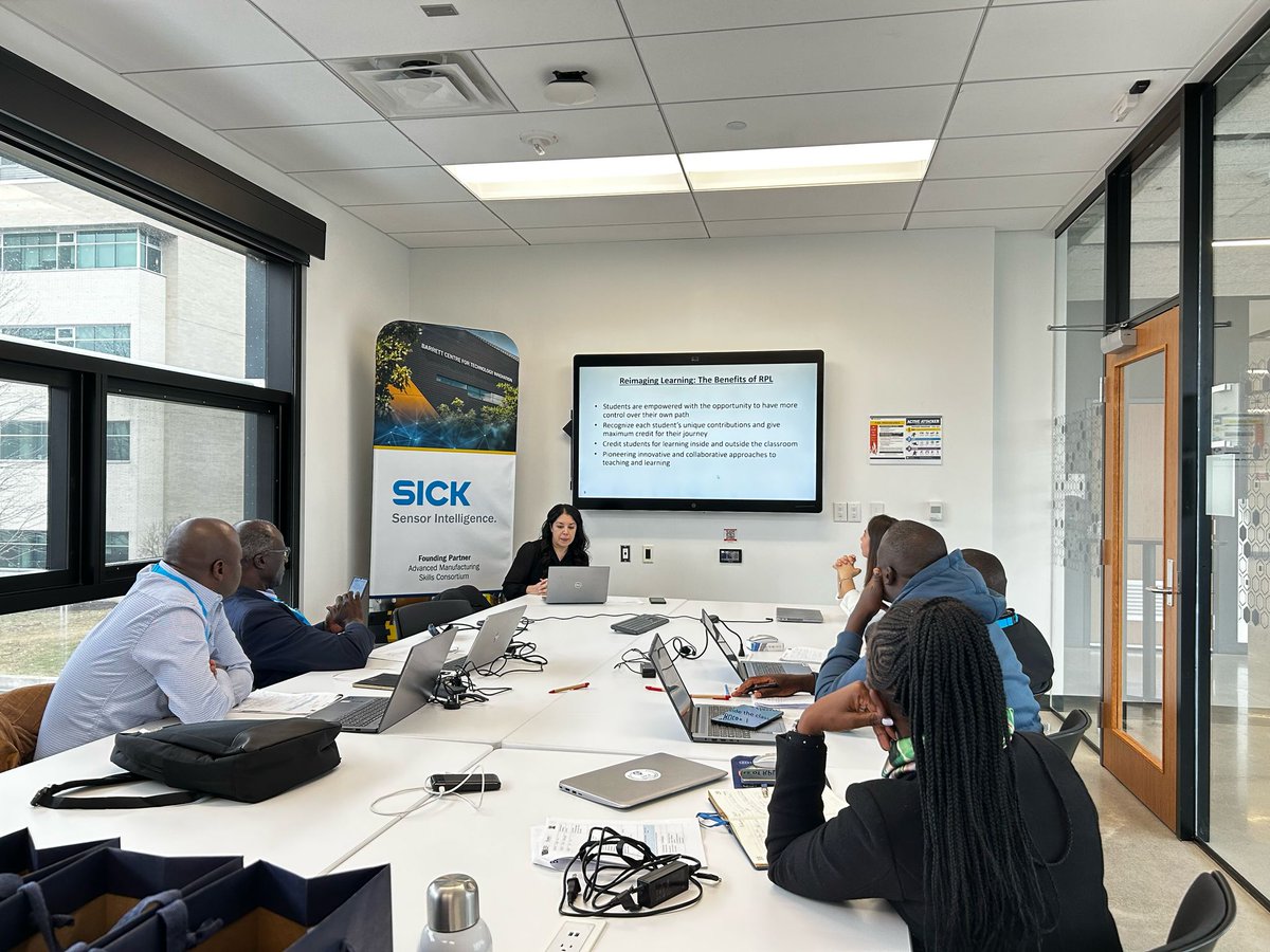 HumberIDI's tweet photo. Humber Polytechnic welcomes members three institutions in Kenya for a week-long visit (March 24-April 1) under the Kenya Blue Economy Skills Training (KBEST-05) Program. Excited for knowledge and best practices exchanges to come!

#humberpolytechnic #cicaninkenya https://t.co/Az8VFr1ixJ