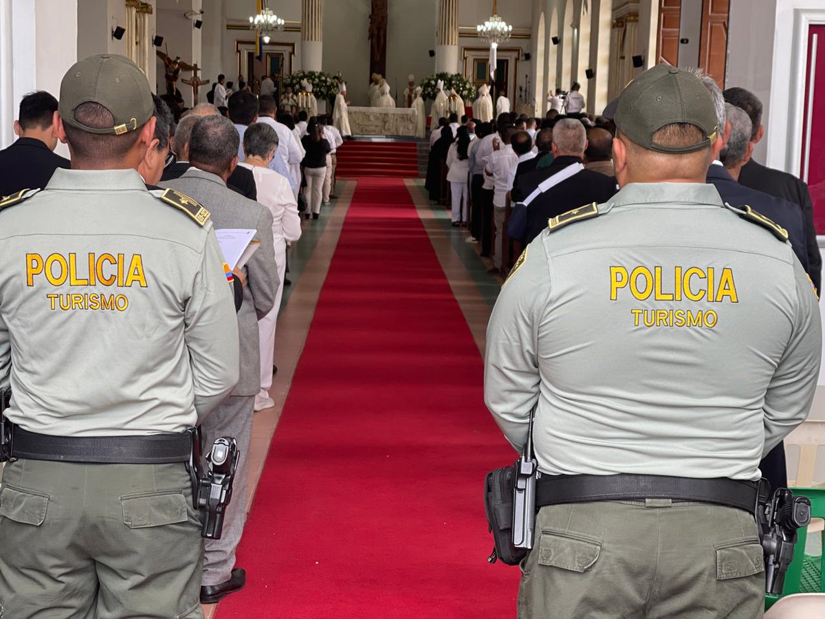 Departamento de Policía Huila tweet media