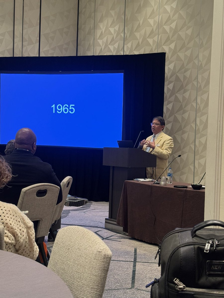 drjazzjackson's tweet photo. Thanks for your contributions to higher education, @jimfongUPCEA!!!! #UPCEA2025 https://t.co/qAYy7jxKEI