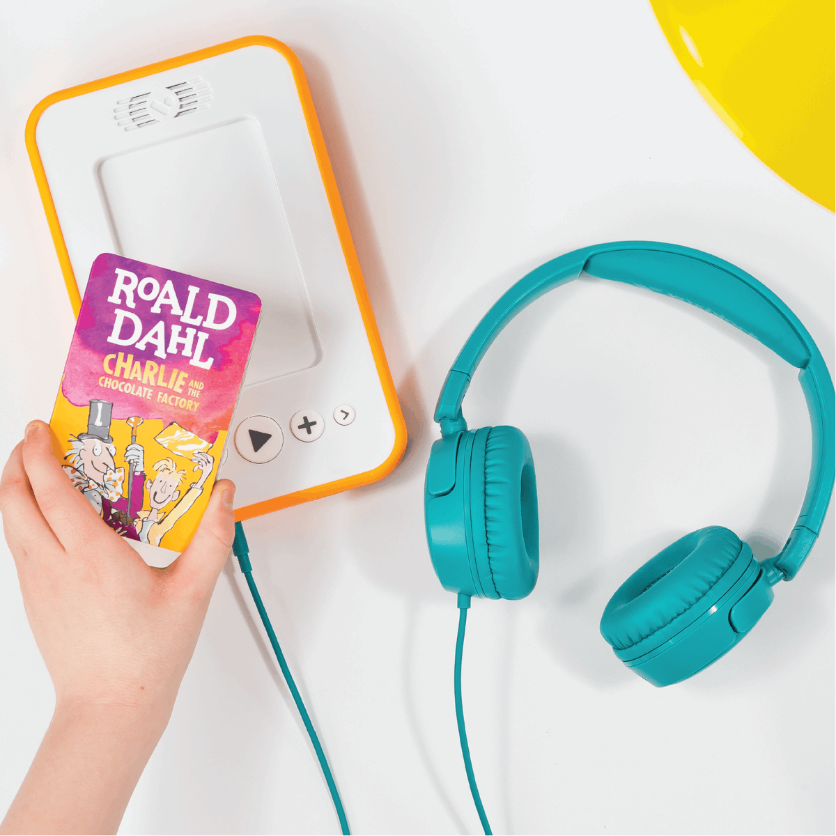 uksla's tweet photo. π£ Calling all #SLAmembers: if you attend our #audio webinar on Tuesday, you could WIN an amazing Starter Pack (player, bumper & 3 books) courtesy of @wearevoxblock. Register your free place on the webinar now!
π§ https://t.co/AiY74P4yPy π§
#audiobooks #buildingareadingculture https://t.co/EmT7c5gfJZ