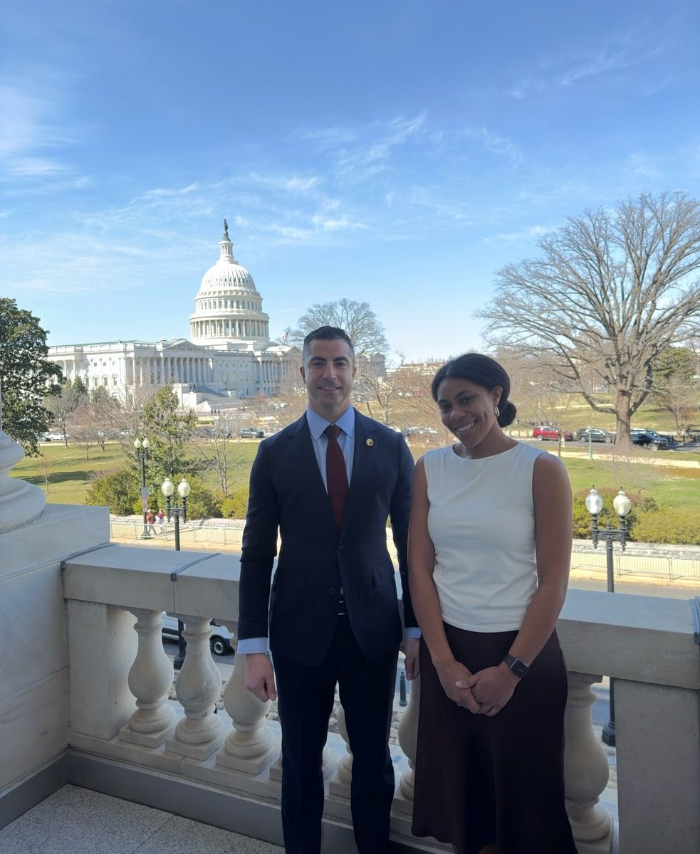 In a time when people disagree on so much, the thing we should all agree on is that our schools are the place where dreams come true, where human potential evolves, and where we develop the next generation of the workforce. 

A great visit advocating for our students and schools!