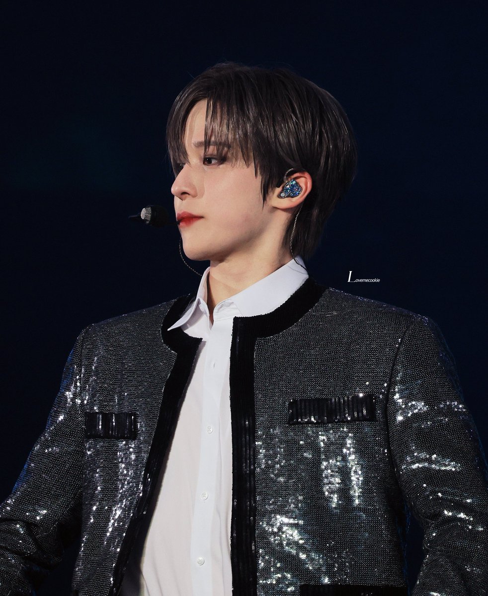 🍪𝙡𝙤𝙫𝙚𝙢𝙚𝙘𝙤𝙤𝙠𝙞𝙚

250322 TOWARDS THE LIGHT
#ATEEZ #에이티즈 #YUNHO #윤호