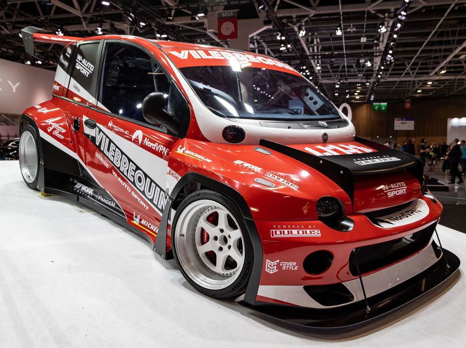Fiat multipla, calienta q el mes q viene sales....
