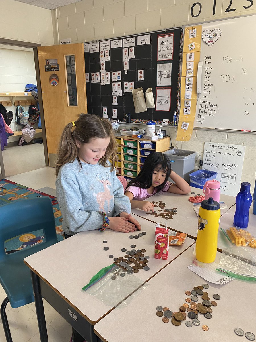 InvernessECA's tweet image. Grade 2s have been busy exploring different ways to create the same amount using coins! This hands-on activity helps them develop their understanding of money &amp;amp; problem-solving skills. A great way to celebrate Math Month by applying real-world math concepts! #SRCEMarchIsMathMonth