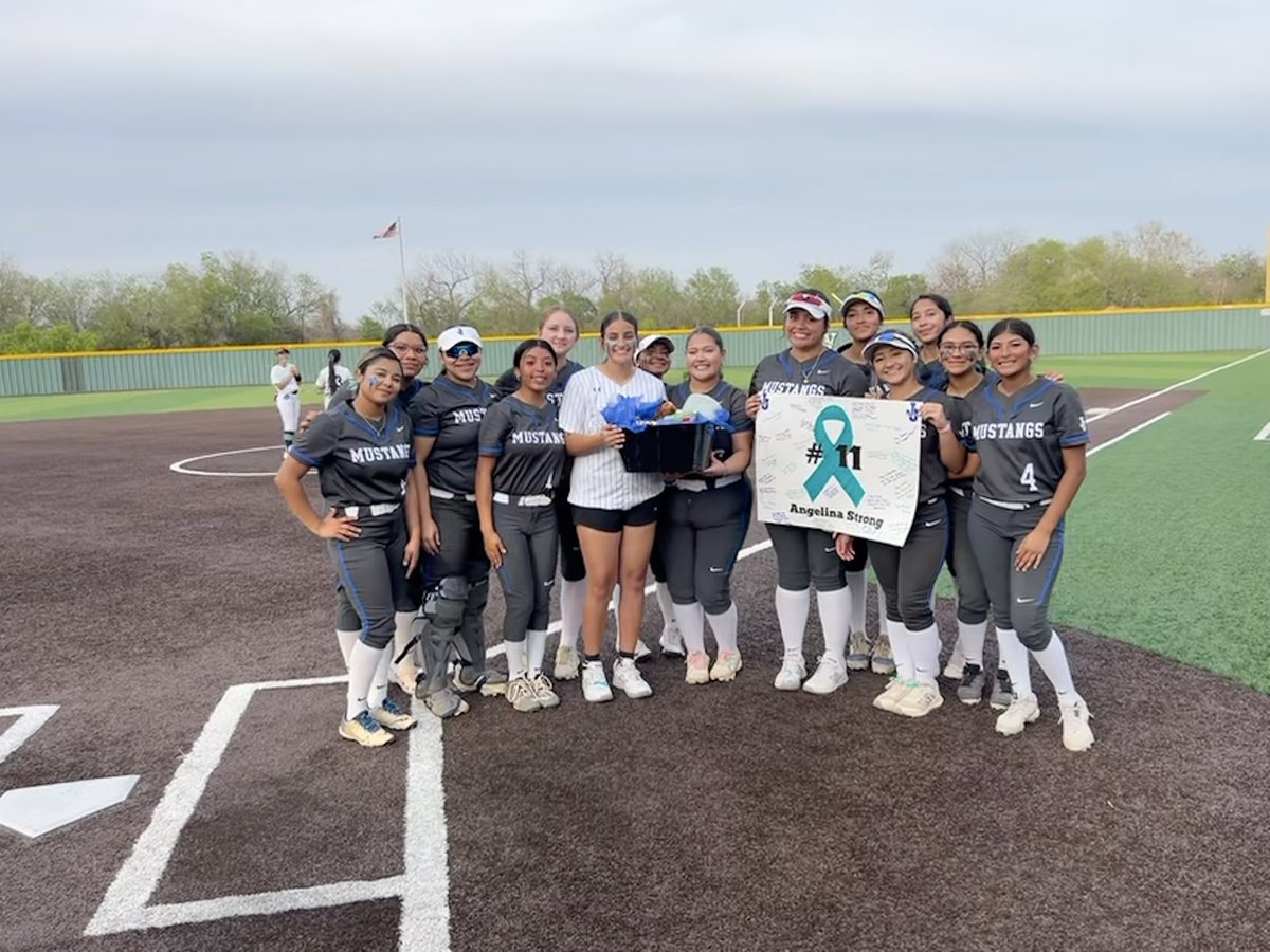 Last night your Mustangs lost to a tough Southwest team.

We were able to honor Angelina Terrazas who is battling cancer, wishing her the best and many prayers!

#angelinastrong