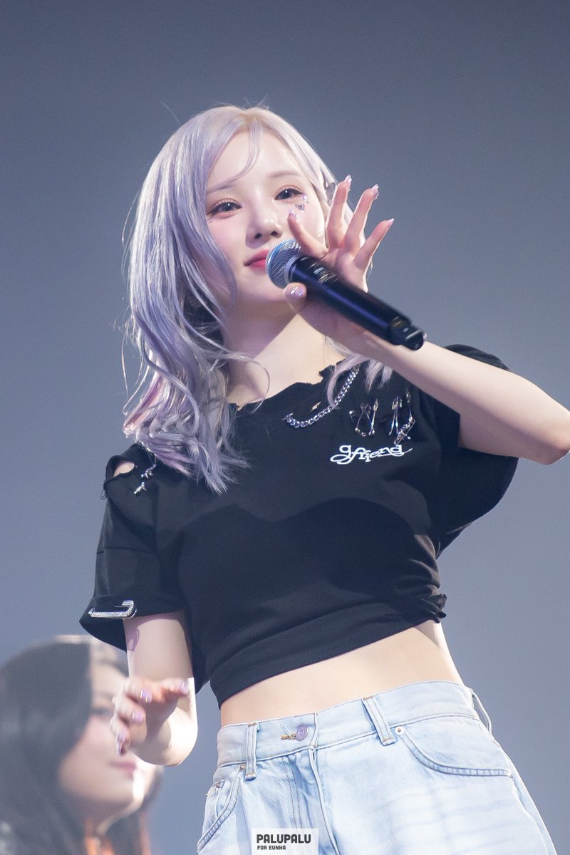 PALUPALU ∅⡱ (@eunhapalu) on Twitter photo 250119 10주년콘서트
でへへへ///
見たいな笑み、ふつくちい😭♡
#VIVIZ #비비지 #은하 #eunha #ウナ
#gfriend #여자친구 #ヨジャチング #ジーフレンド
<a href="/GFRDofficial/">여자친구 GFRIEND</a> 250119 10주년콘서트
でへへへ///
見たいな笑み、ふつくちい😭♡
#VIVIZ #비비지 #은하 #eunha #ウナ
#gfriend #여자친구 #ヨジャチング #ジーフレンド
<a href="/GFRDofficial/">여자친구 GFRIEND</a>