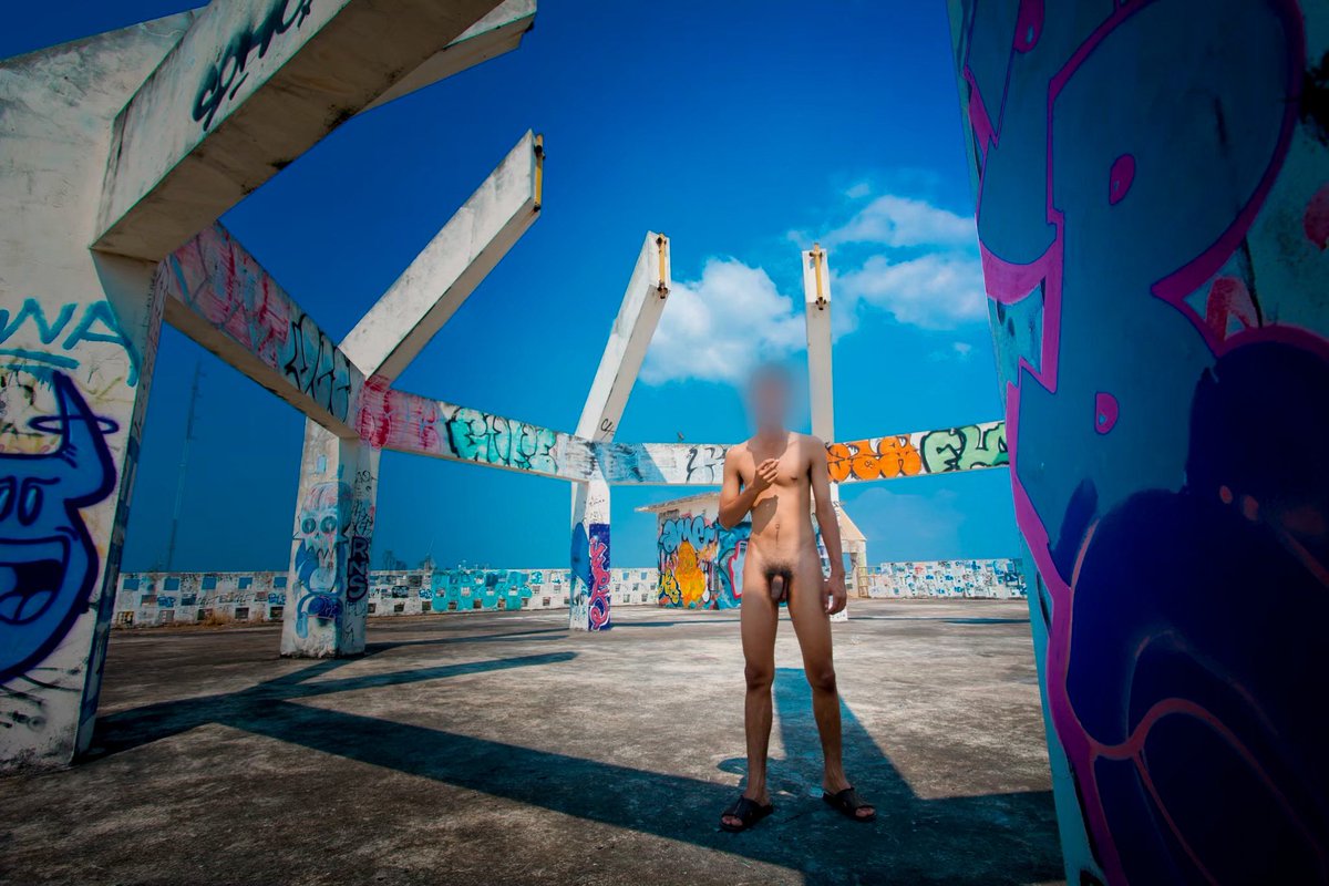 📸 : <a href="/CCONTRASTT/">C O N T R A S T</a>