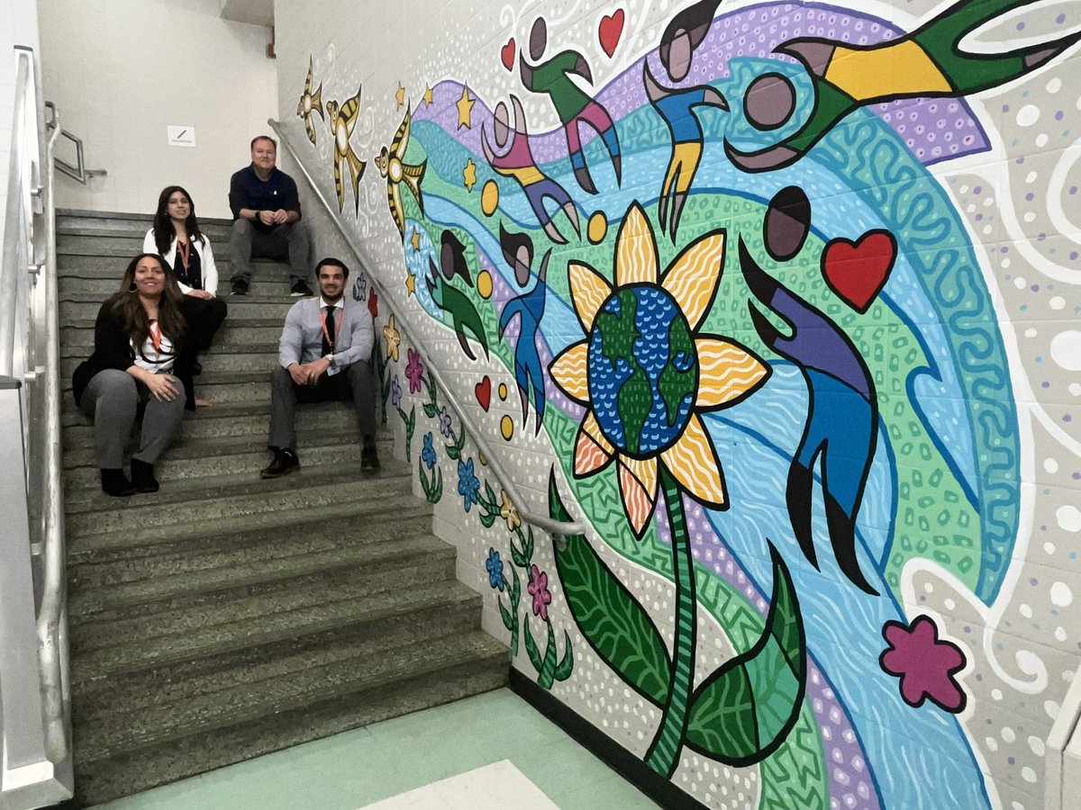 Our “Diversity” themed mural is complete. It represents that everyone and anyone is welcome at EDE. Together, we are all part of one diverse #CommUNITY.