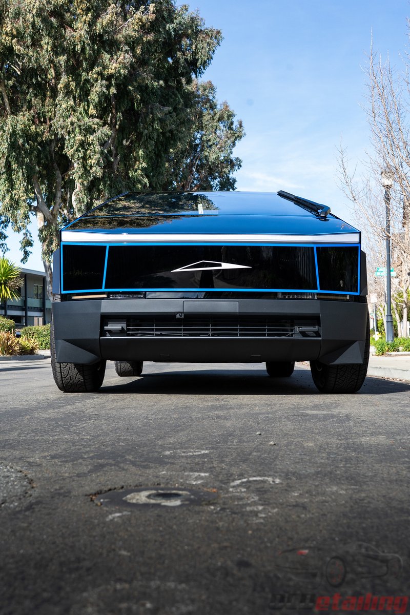 TRON ACTIVATED ⚡️

This Cybertruck just got an upgrade! Bold blue vinyl stripes on the body, wheels, and bold white logos. For the base, we wrapped it in ULTRAFIT's XP Black Gloss PPF and finished it off with a full ceramic coating. 🔵🖤

Who’s ready to enter the grid?