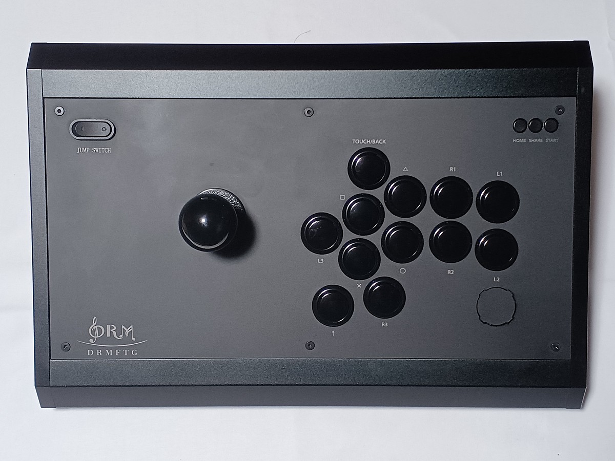 ジャンプボタン搭載アケコン「DRM JS」レビュー レバーレスとレバーの