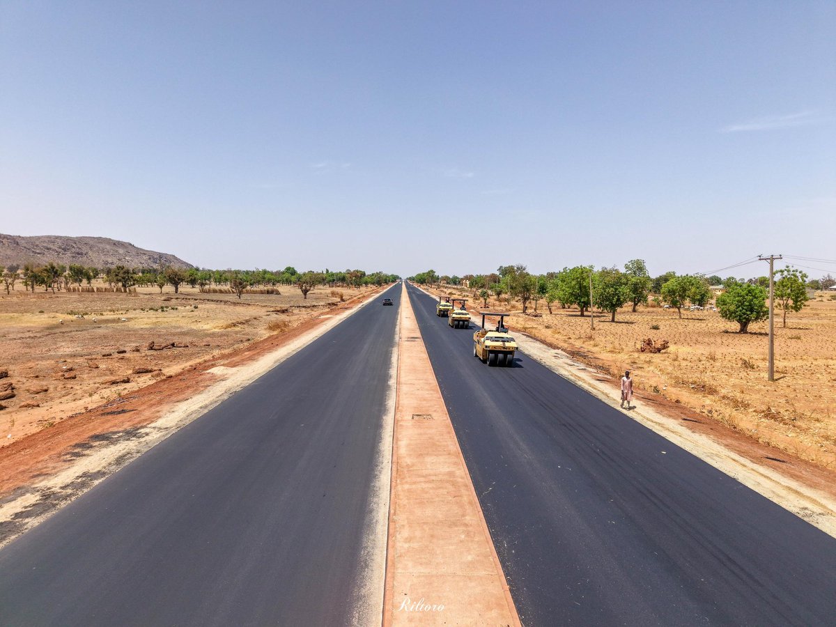 SenBalaMohammed's tweet image. The 11-kilometre dualization project from Gudduba Township to Government Secondary School (GSS) Ningi, initiated under my administration, is now nearing completion. #GreaterBauchi
