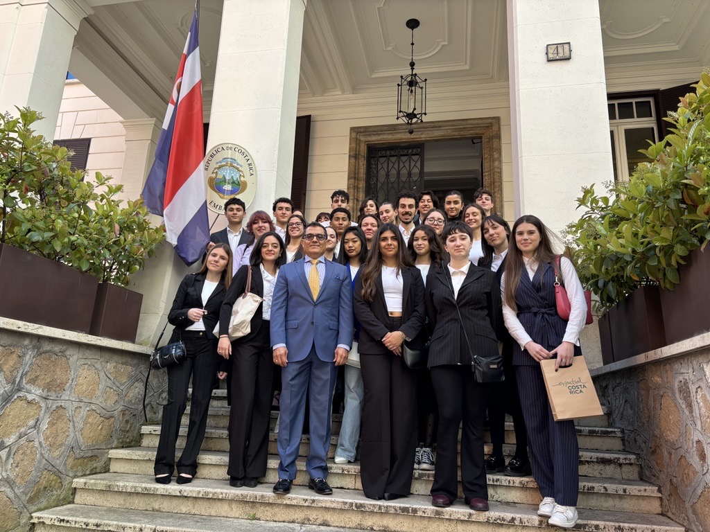 Embajada de Costa Rica en Italia tweet media
