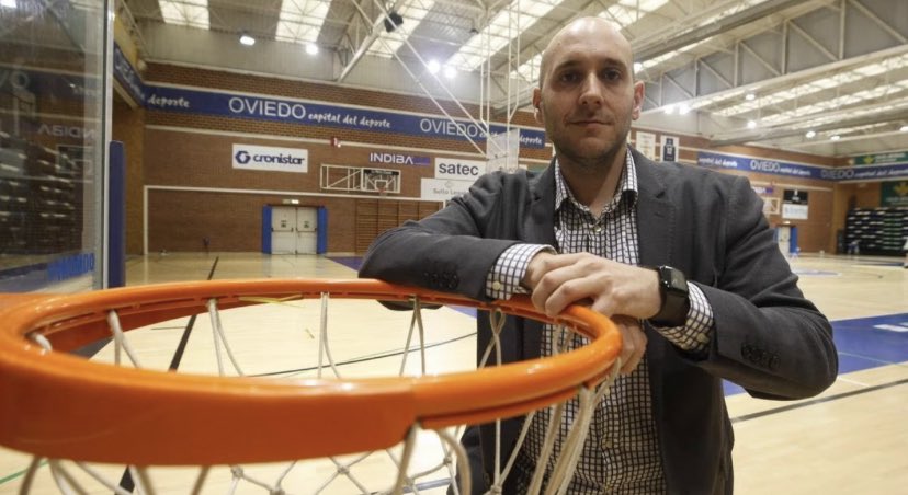 Mañana estará Iñigo de la Villa (<a href="/mogni14/">Iñigo de la Villa</a>), director deportivo del <a href="/oviedocb/">Alimerka Oviedo Baloncesto</a>, en <a href="/CunaTalentos/">#CunaTalentos</a> 

A partir de las 21:30 hablamos en <a href="/DejateTV/">Déjate de Historias TV</a> 

👉Nuevo proyecto 
👉 Oviedo, ¿matagigantes? 
👉 El horizonte del Palacio de Deportes 
👉 Retos 

Os esperamos 

dejatedehistorias.es/emision-online