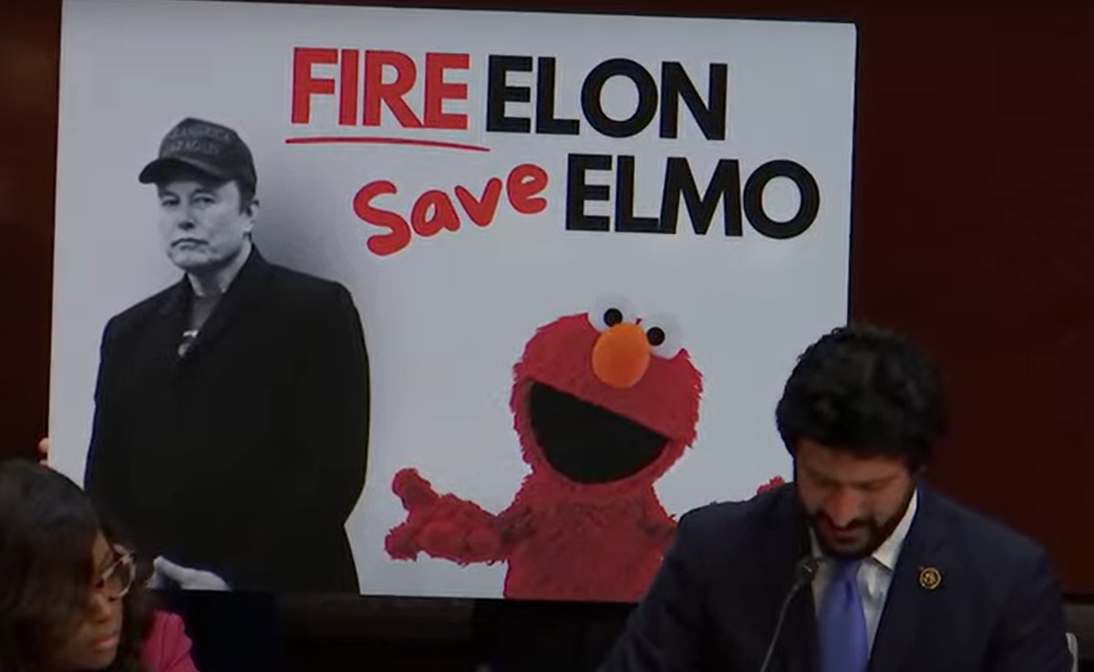 MacFarlaneNews's tweet image. SPOTTED:

At House Oversight Committee hearing on PBS .. amid calls to defund public broadcasting