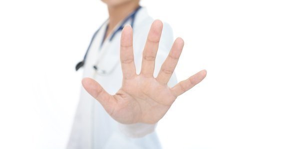 El <a href="/Senadoesp/">Senado de España</a> da luz verde a la tramitación de una ley contra las agresiones a sanitarios 

#STOPAgresiones 

medicosypacientes.com/articulo/senad…