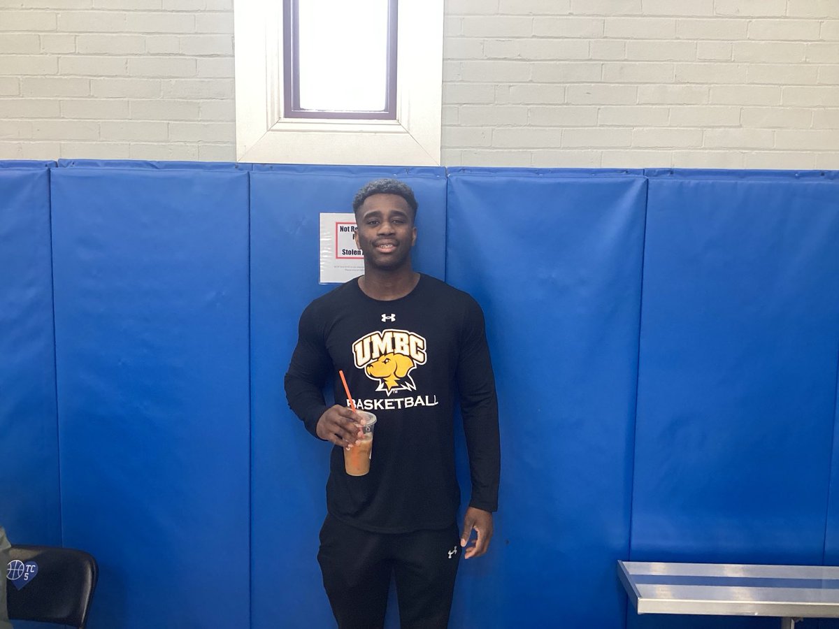 Great to visit with 02119 native Cesar Adim BABC’16 as he visited “home” Vine St Community Center. Current AC UMBC/AE. Cesar (Brooks’16) U Kentucky Soccer/UMass Grad School “represents” !!!