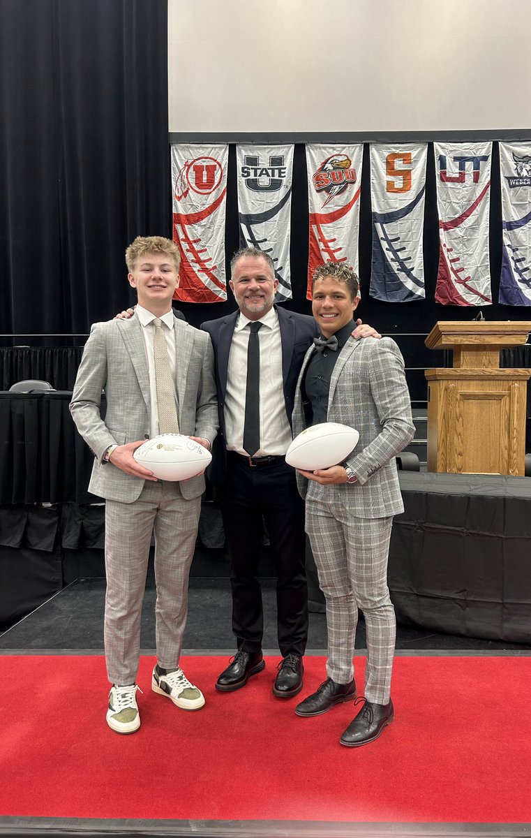 Thank you to <a href="/onekindactaday/">One Kind Act.Com</a> and the <a href="/UtahNFF/">Utah NFF</a> for recognizing my teammate Brock Jacobson and I last night, and thank you for the  scholarship. It was great meeting NFL greats Haloti Ngata and Nick Vigil. 

Football matters. 
Be kind. 
Eyes Up.