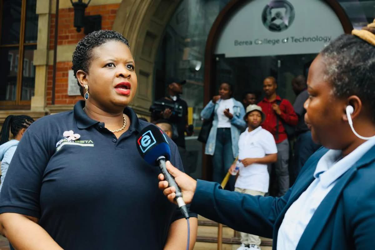 No fear, no favour! Working in partnership with eThekwini Municipality, Home Affairs and the Department of Employment and Labour. We conducted unannounced oversight visits to private higher education institutions in Durban CBD.