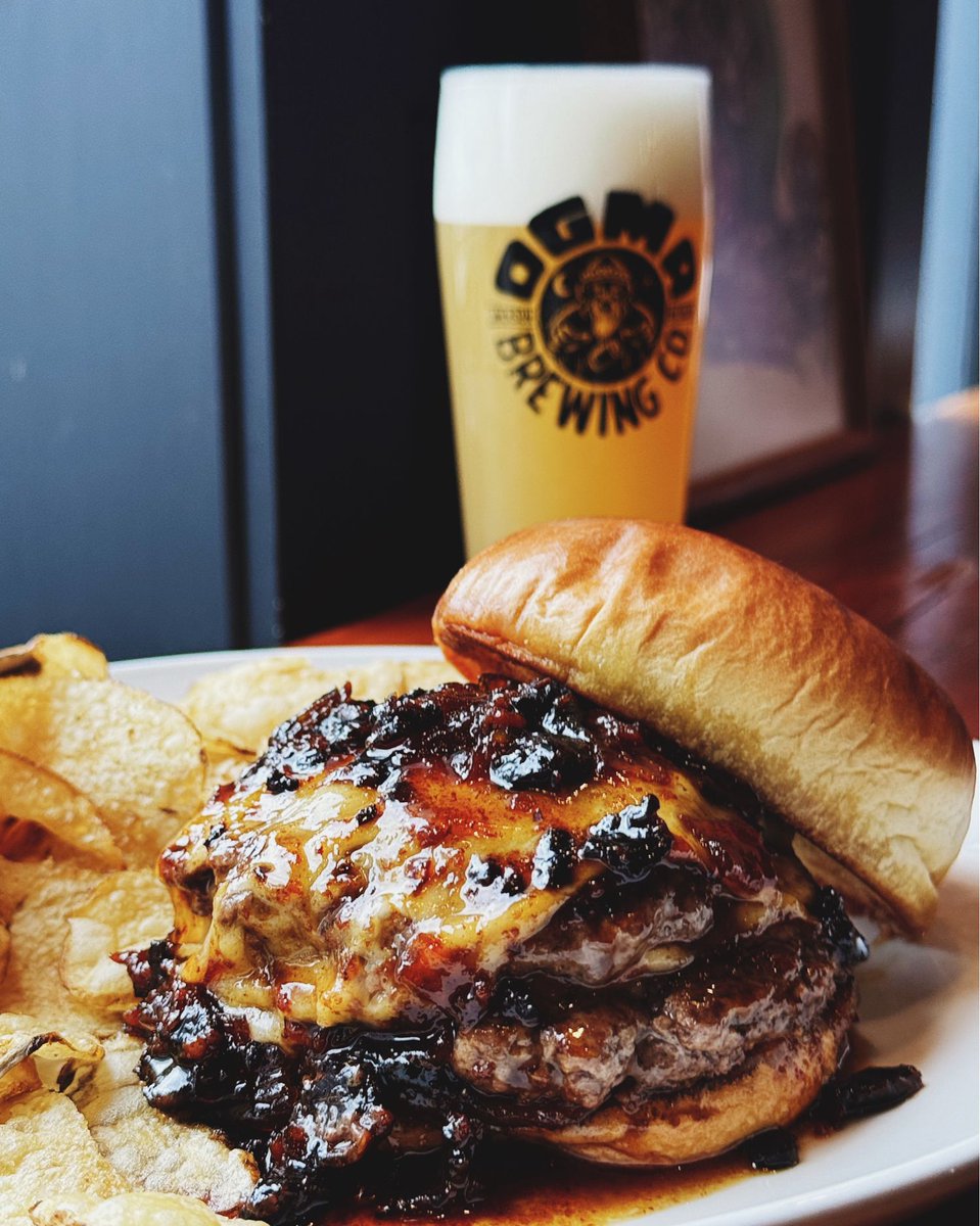 Cruising through the week and on the ready for your need for a pit stop! Open today, 11 am to 10 pm. 🏎️ 🖤