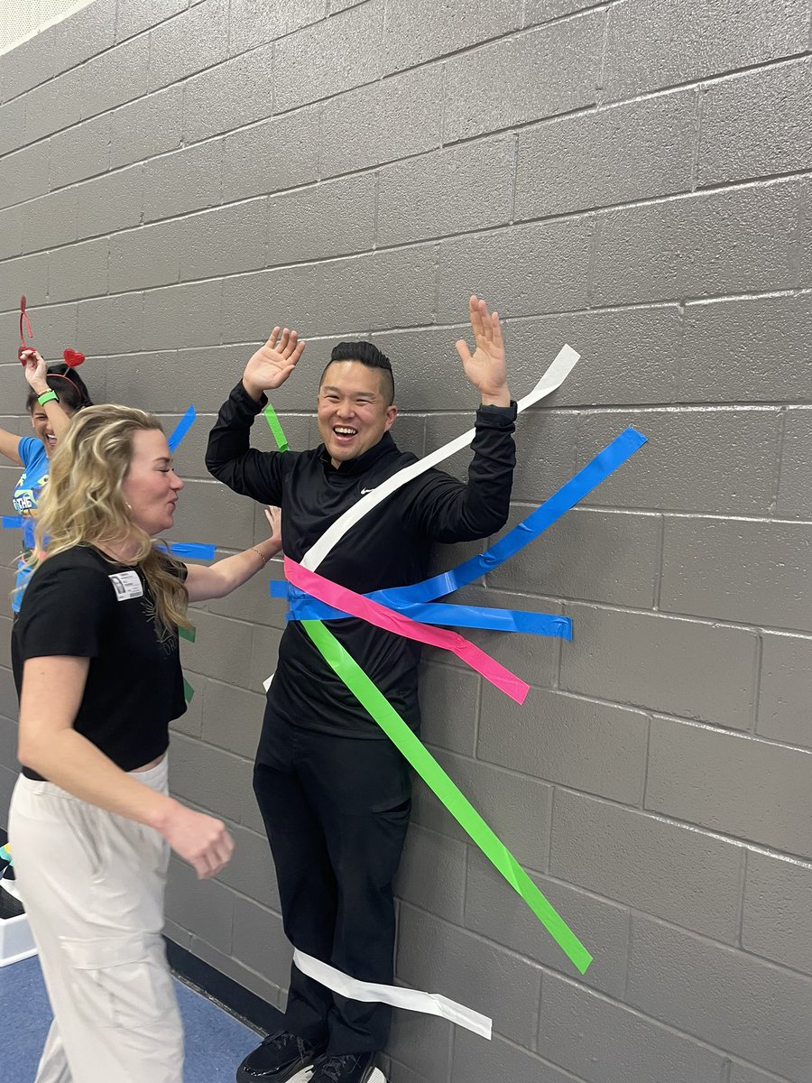 Officer Lo going above and beyond at Sparks ES. Thank you Officer Cayette for the safety of Officer Lo while he was hanging on the wall!