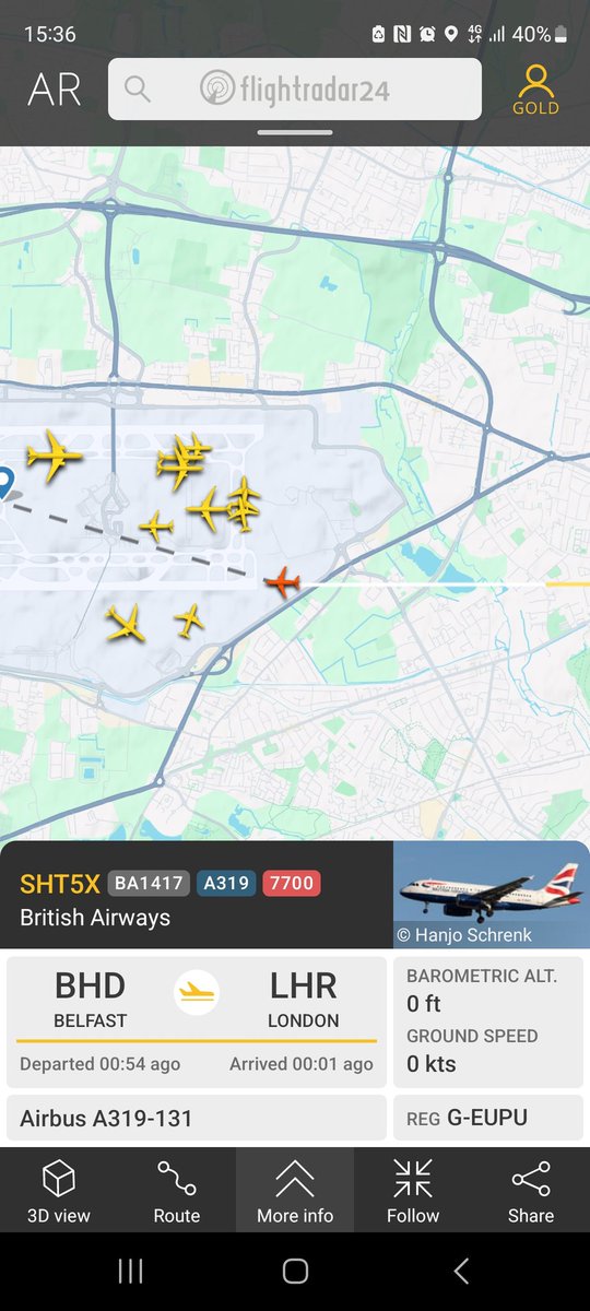 BA Flight #SHT5X sqwaked emergency 7700 on final approach to Heathrow LHR. Data showed it was at 800ft above Hounslow, now seems to have landed but stopped short of the runway and has now disappeared from radar #flight #aviation #lhr #ba #emergency #uk #Flightradar24