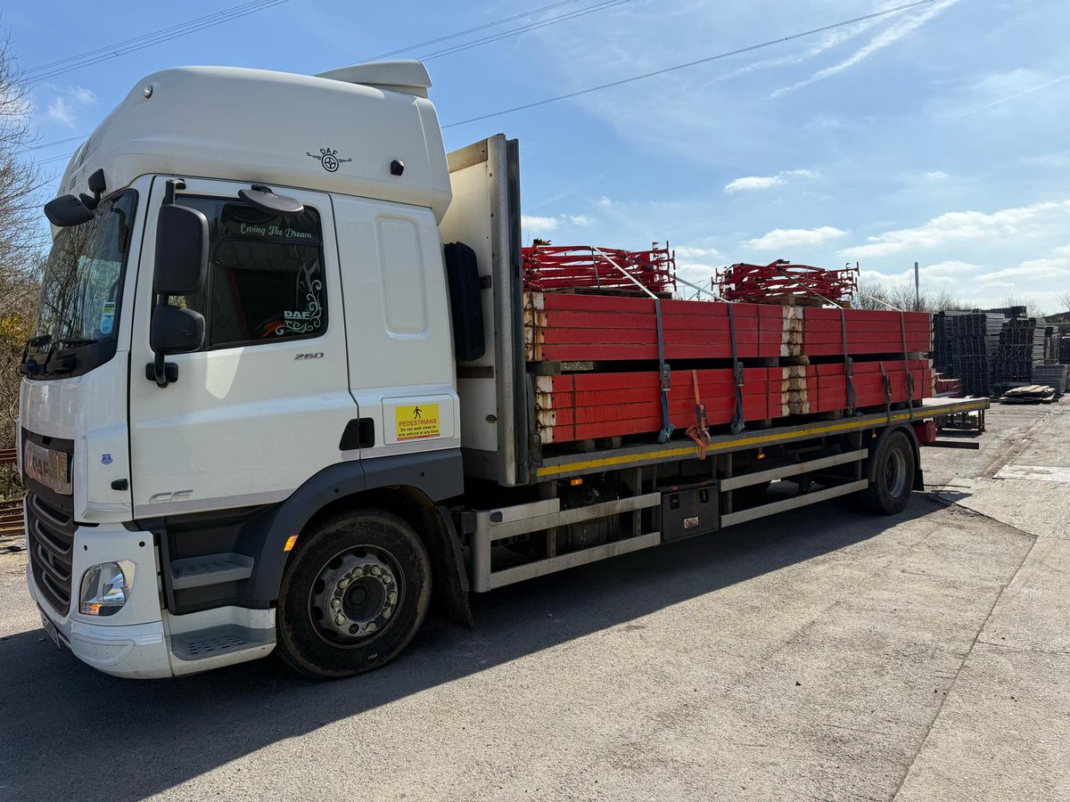 FormworkDirect's tweet image. ☀️ Refurbished 3.3m Peri TRIO heading out to a client today! ☀️
Top quality, fully refreshed & ready for site.
Need refurbished or used formwork? We've got it.
📞 0151 532 0179
🌐 formworkdirect.co.uk
#PeriTRIO #Formwork #Construction