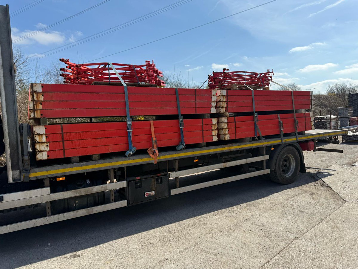 FormworkDirect's tweet image. ☀️ Refurbished 3.3m Peri TRIO heading out to a client today! ☀️
Top quality, fully refreshed & ready for site.
Need refurbished or used formwork? We've got it.
📞 0151 532 0179
🌐 formworkdirect.co.uk
#PeriTRIO #Formwork #Construction