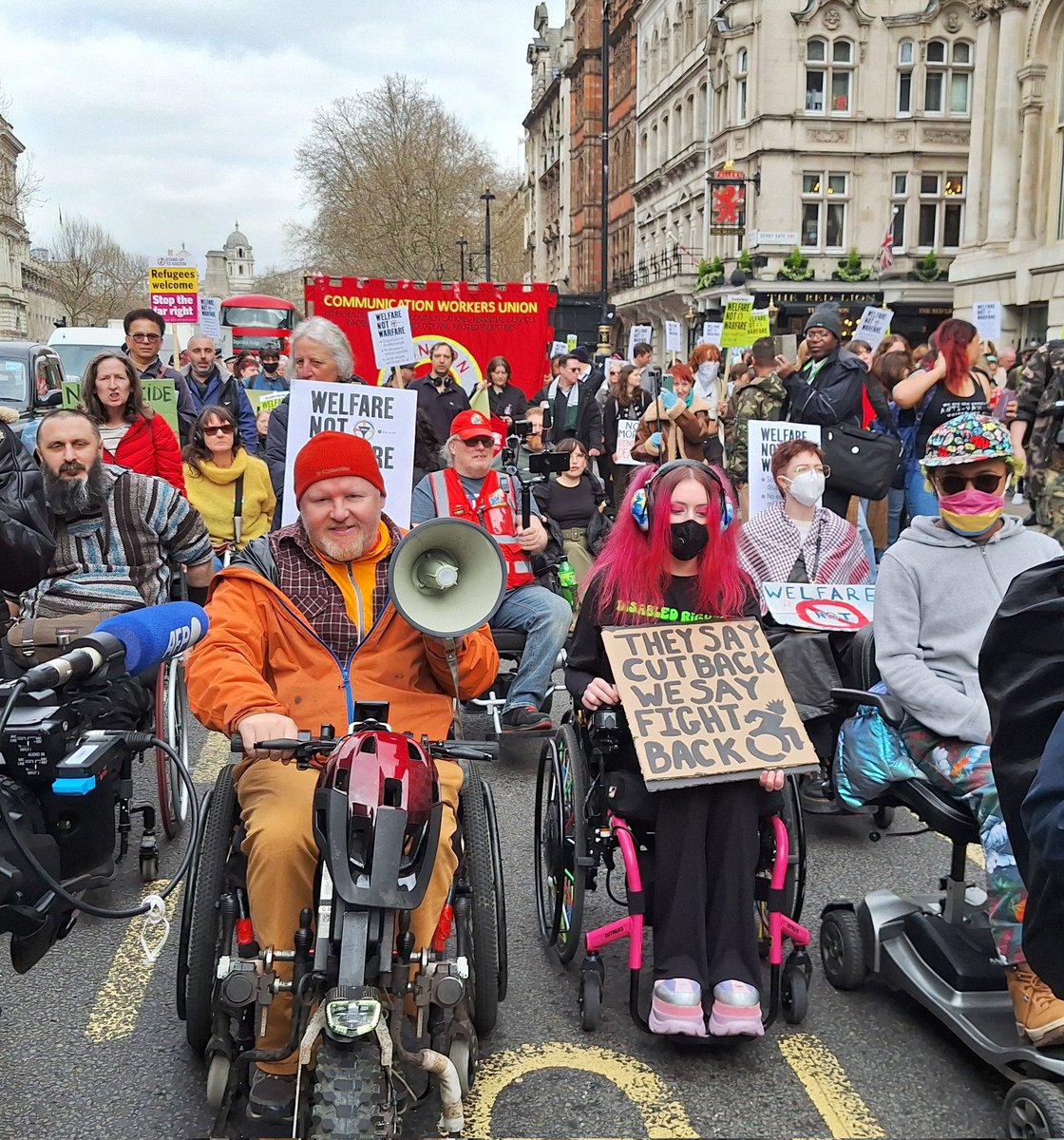 JerryHicksUnite's tweet photo. I stand with the protesters over Rachel Reeves
Respect & solidarity with the huge number of protestors in Westminister against the benefit cuts #WelfareNotWarfare https://t.co/ir2KR9EG7Z
#DisabilityBenefits #WelfareNotWarfare #RachelReeves https://t.co/oenEhDut7E