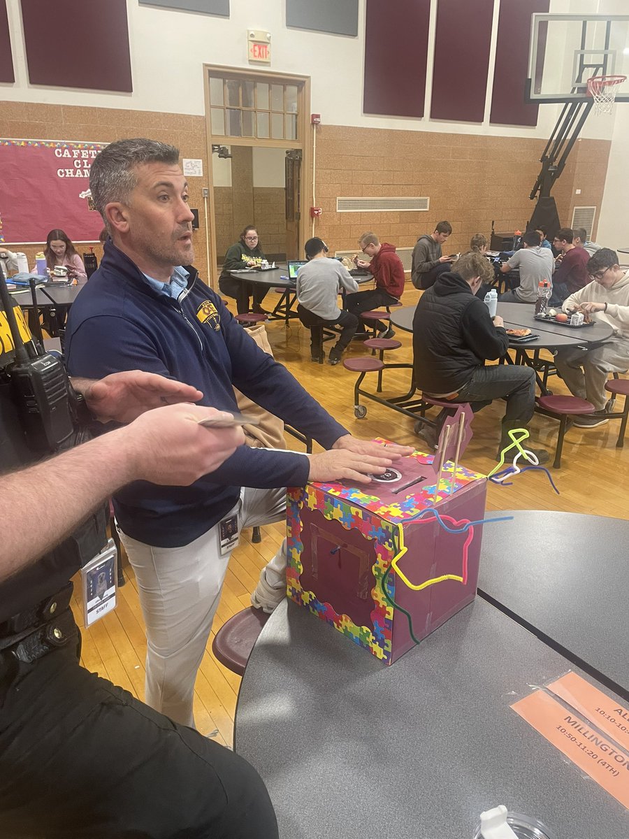 Mr. Beehler’s “Caught Being Awesome” box was in action today! 6 students were randomly chosen after being recognized by their teachers. They will be rewarded with some great prizes from Deputy Young. Congrats to Joe, Ty, Brea, Evan, Chase &amp; Amy - keep being awesome!! #OneElba