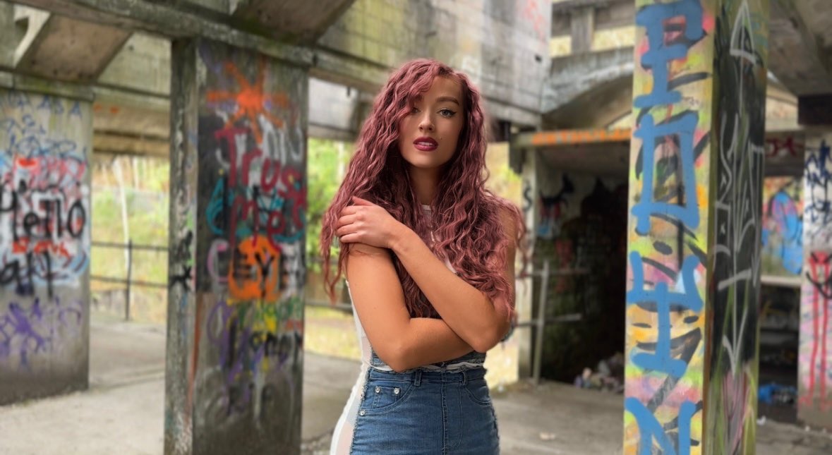 Rachelle Rhienne tweet media