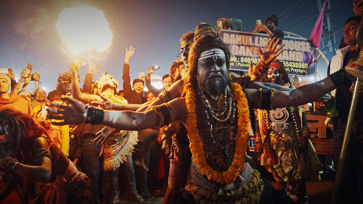 Vivimos un acontecimiento histórico, probablemente el mayor evento de la historia de la humanidad. 

Kumbh Mela 2025. Ya en el canal: youtu.be/k0RSgOm5fFw?si…