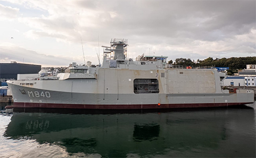 De proefvaart van het toekomstige Nederlandse mijnenbestrijdingsvaartuig Vlissingen is aanstaande. Het schip is in Frankrijk gebouwd en zal vanuit Bretagne de eerste tests gaan doen. Lees (€):  marineschepen.nl/nieuws/Proefva…