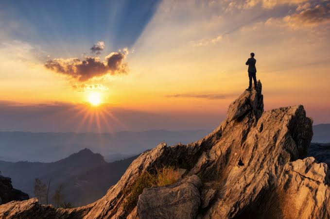 Desde acá arriba en la cima del éxito se les ve lo jodidos