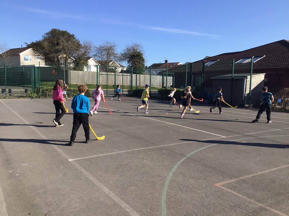 Great hockey skills this afternoon ! ☀️Da iawn !🏑🤩 #hockeywales #hocicymru #health  #fun