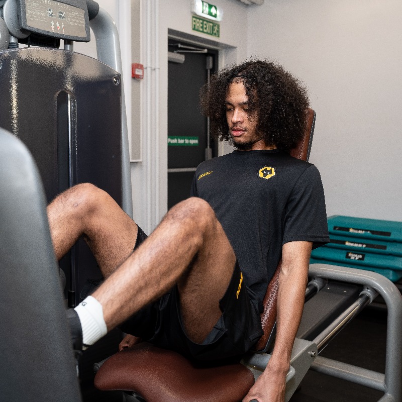 wwfcfoundation's tweet photo. What @Wolves goal does this remind you of? 😉🍷
 
Score goals like this one from Maxwell at our upcoming Taster Session for our Football &amp; Education Sixth Form ⤵