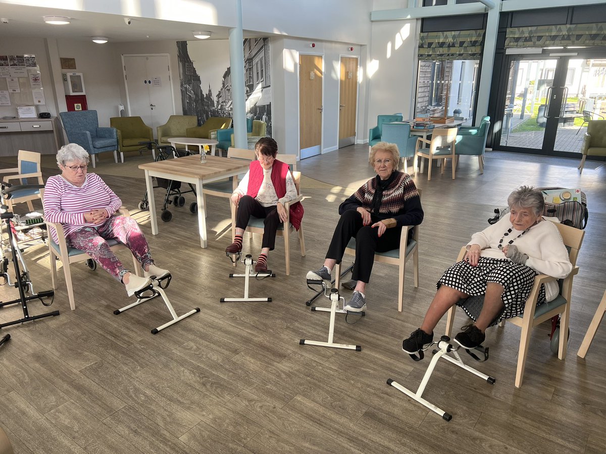 GorillaManFitn1's tweet image. The residents at Gladstone House Fosse Healthcare biked to Farndon and back this afternoon on the Seated Exercise Bikes 💪🚴‍♂️ #seatedbike  #adaptivefitness  #sestedworkout #cardioburn #communityfitness