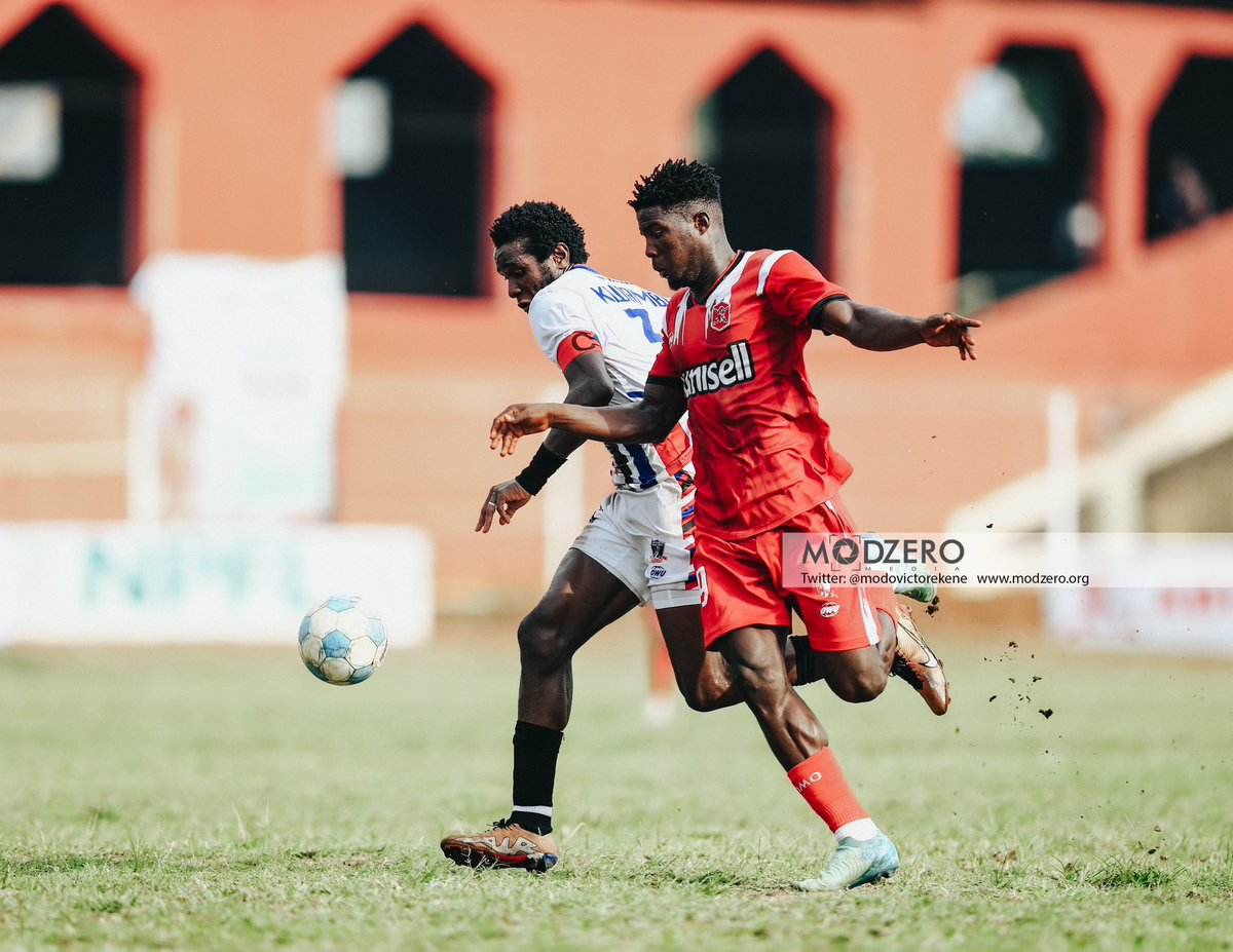Modzerosport's tweet image. Fierce battle. Solid defending by the Kwambe for @LobiStars in the @NigeriaPFL 

#modzerosport