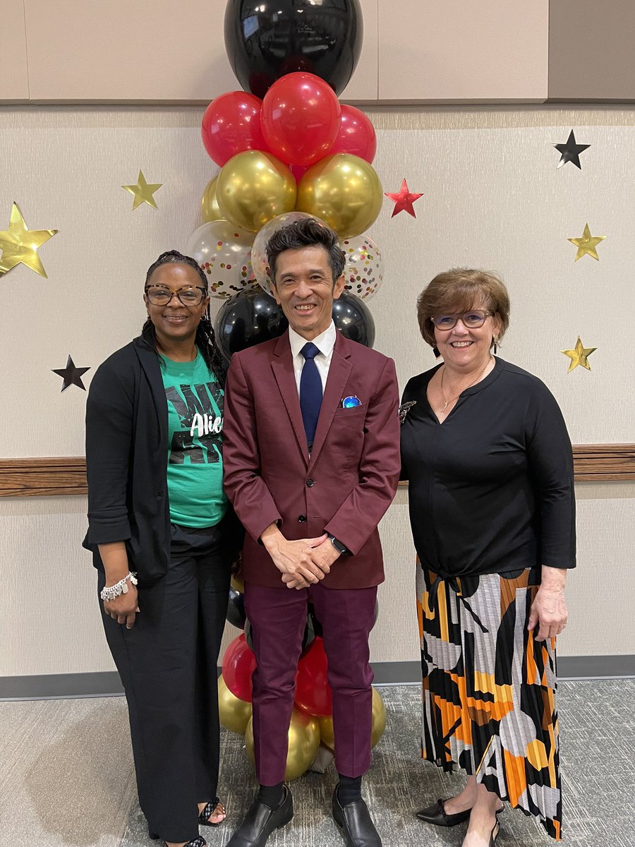 Rhea Brookter tweet media