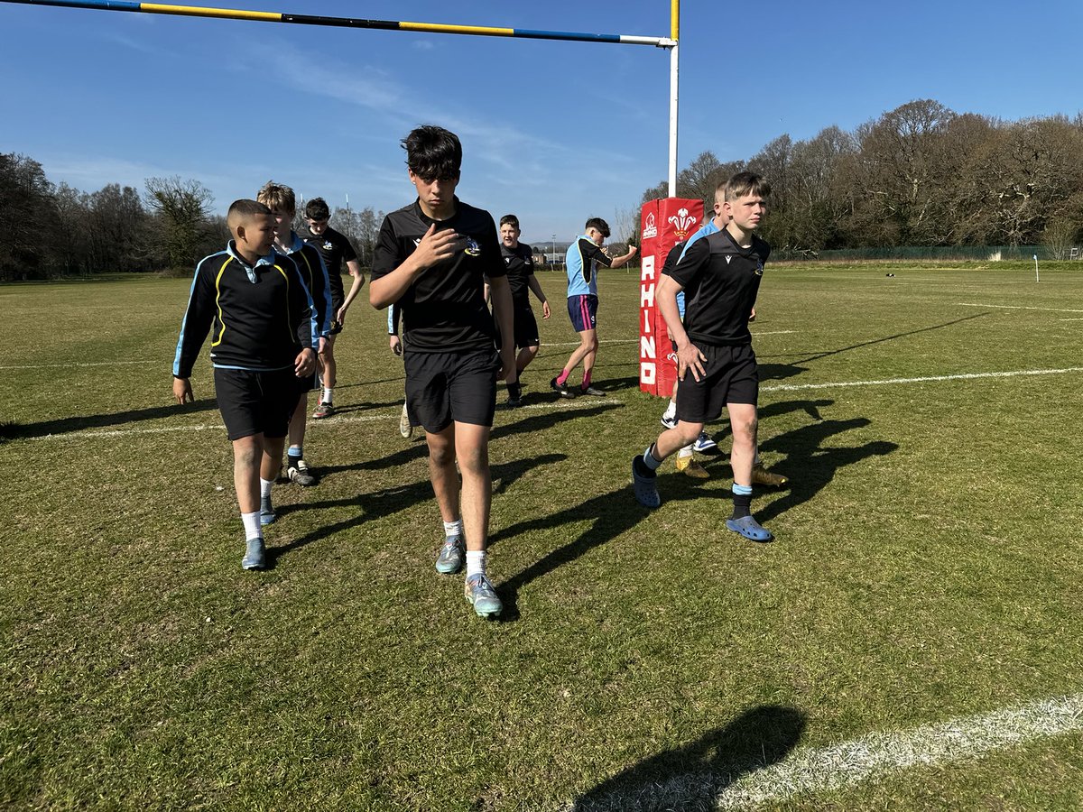 LoukasPara1987's tweet image. Fantastic day for another brilliant 7s! Short on teams but more games played and more competition involved 👌🏾 Proud of my lads getting to the final again but taking the loss like gents to a very strong Bassaleg squad 🏉🏉Da Iawn all 👏🏾👏🏾👏🏾👏🏾👏🏾