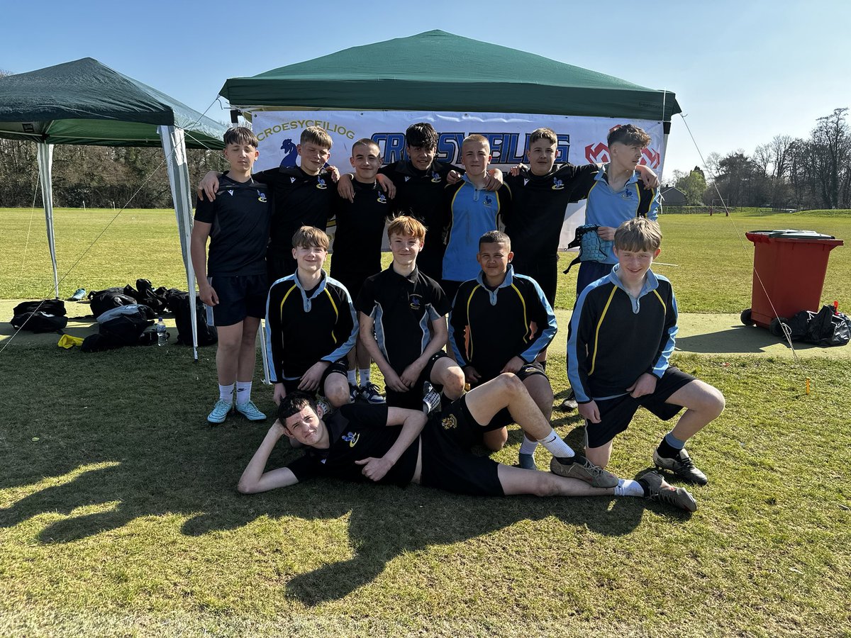 LoukasPara1987's tweet image. Fantastic day for another brilliant 7s! Short on teams but more games played and more competition involved 👌🏾 Proud of my lads getting to the final again but taking the loss like gents to a very strong Bassaleg squad 🏉🏉Da Iawn all 👏🏾👏🏾👏🏾👏🏾👏🏾