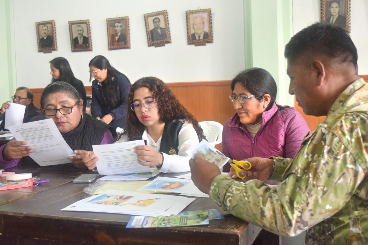 ciifen's tweet photo. #Perú | El segundo día del taller en #Tarata del proyecto Sequías Andes del programa #ARAUCLIMA🌱 se centró en la educomunicación ¿Cómo comunicar a las comunidades sobre la sequía?, con enfoque de interculturalidad y género, dirigido a técnicos de gestión de riesgos locales. https://t.co/71NK63WNI2