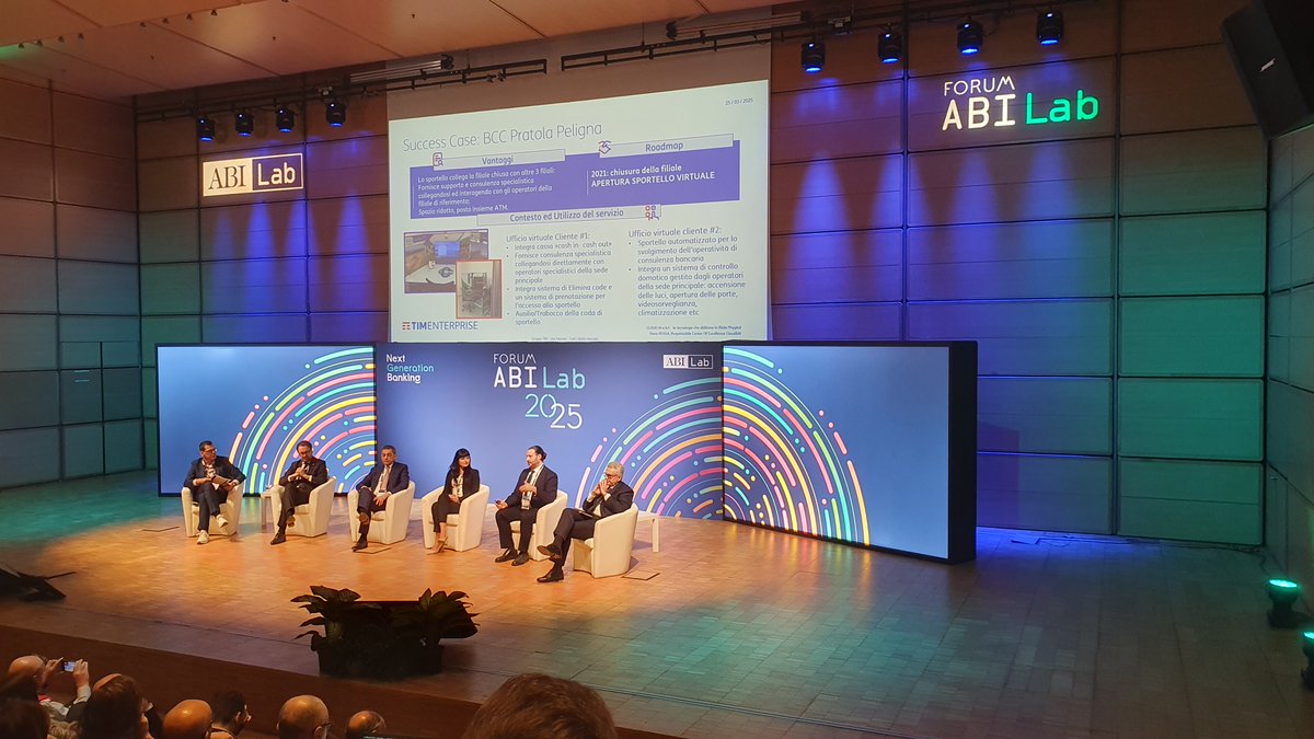 TIM_Enterprise's tweet photo. 🏦 La #DigitalTransformation sta ridefinendo la portata il settore bancario, diventando un motore strategico per servizi più efficienti, sicuri e accessibili.
Durante la due giorni del Forum #ABILab 2025 - Next Generation Banking, abbiamo mostrato come le nostre tecnologie #Cloud, #AI, #IoT e #Cybersecurity stiano ridefinendo l’esperienza bancaria, dalle interazioni digitali alle nuove frontiere della filiale connessa.
💡 Un impegno raccontato da Dario Pensa, Responsabile Center of Excellence Cloud & AI di #TIMEnterprise, che ha sottolineato come le nostre soluzioni innovative garantiscano efficienza, personalizzazione e massima protezione dei dati, abilitando un banking sempre più smart e affidabile.
Scopri le soluzioni #Finance su ➡️ https://t.co/8FiOn4C6s6
#UnDomaniDaCreare