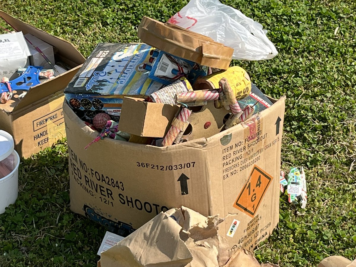 HazMat &amp; Bomb Squad Training in Bixby

TFD &amp; TPD are assisting Bixby Fire with the safe disposal of pyrotechnic materials in the 161st &amp; Mingo area.

No danger to the public. This is a controlled training exercise.

Police will be in the area until 4 PM. #TFDHazMat #PublicSafety