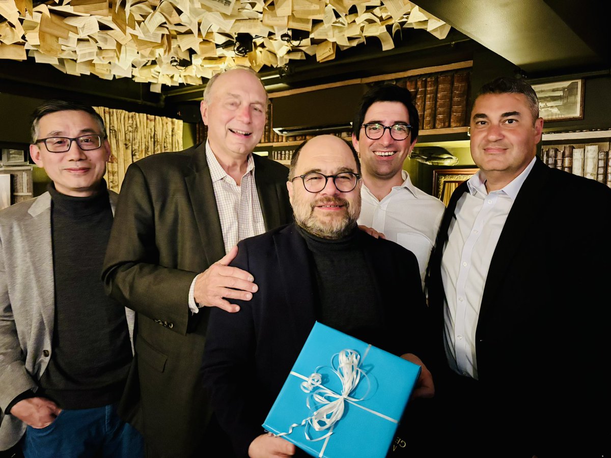 Eduardo A. Vega tweet media