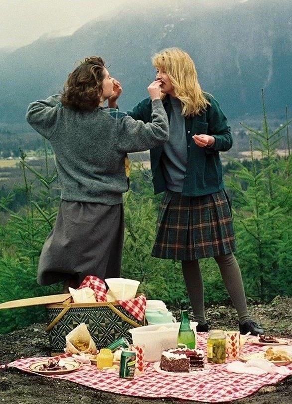 Iri_peaks's tweet image. I’m so obsessed with Twin Peaks and I finally made this account…
Sorry for my bad English